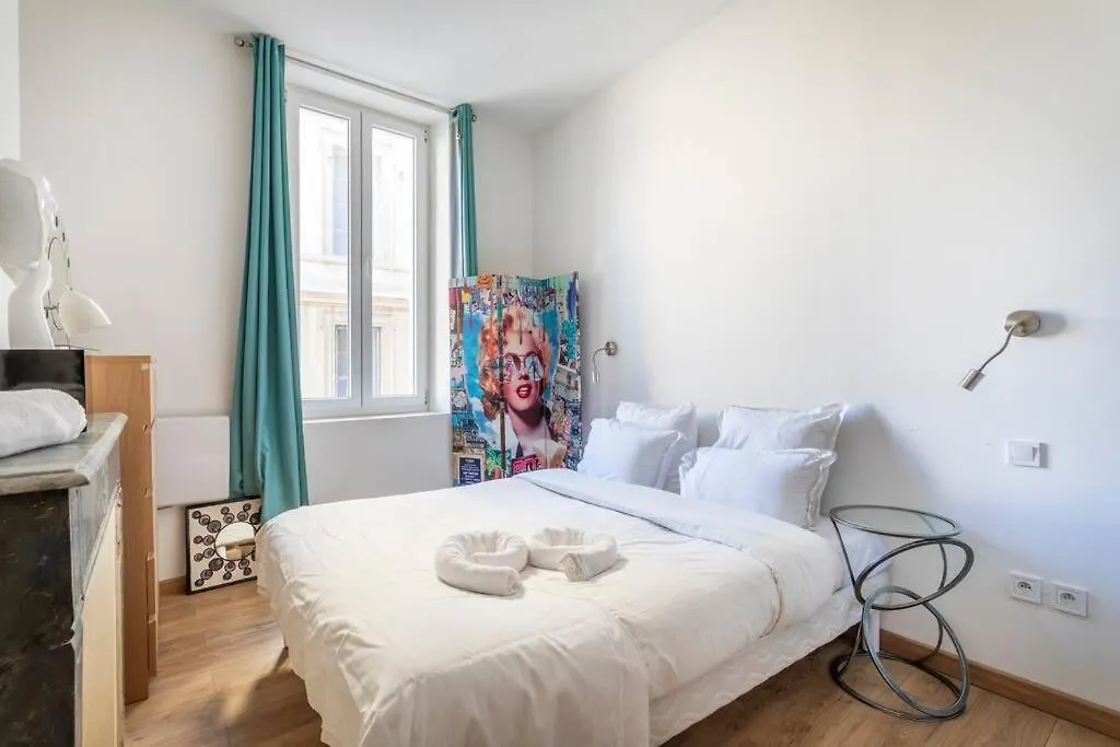 7Four Appartement Avec Vu Major Marseilles Frankrijk